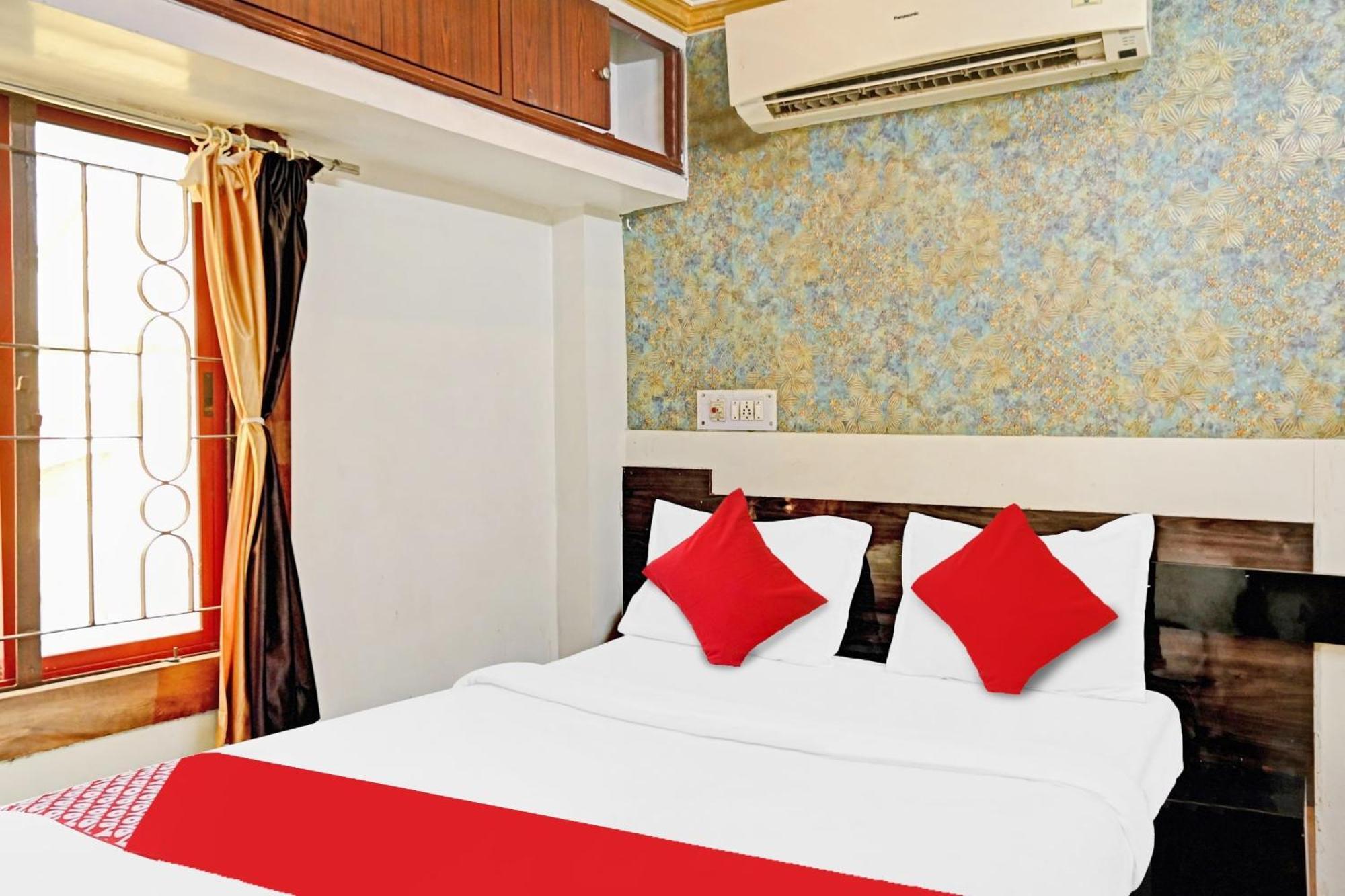 Hotel O Om Shanti Inn Calcutta Buitenkant foto