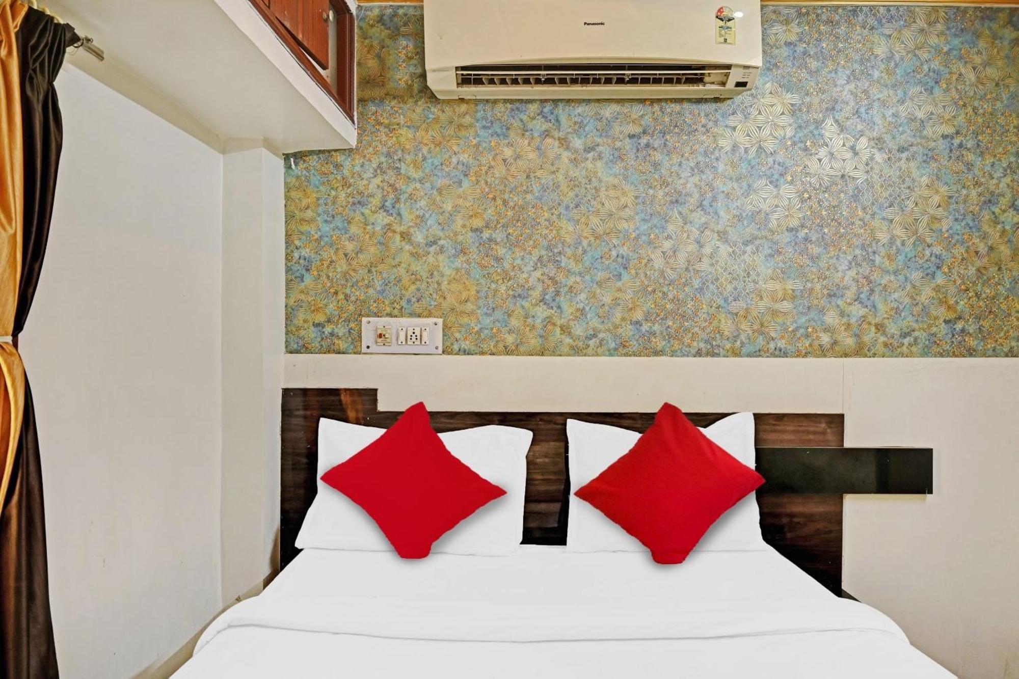 Hotel O Om Shanti Inn Calcutta Buitenkant foto